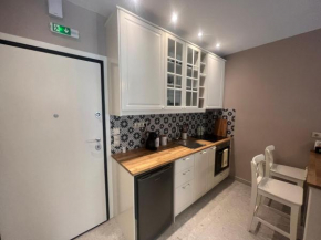 Zoi's stylish apartment